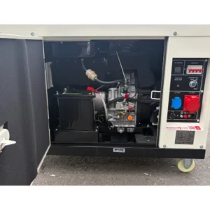 Dieselgenerator 11 kW med støjdæmpende kabinet